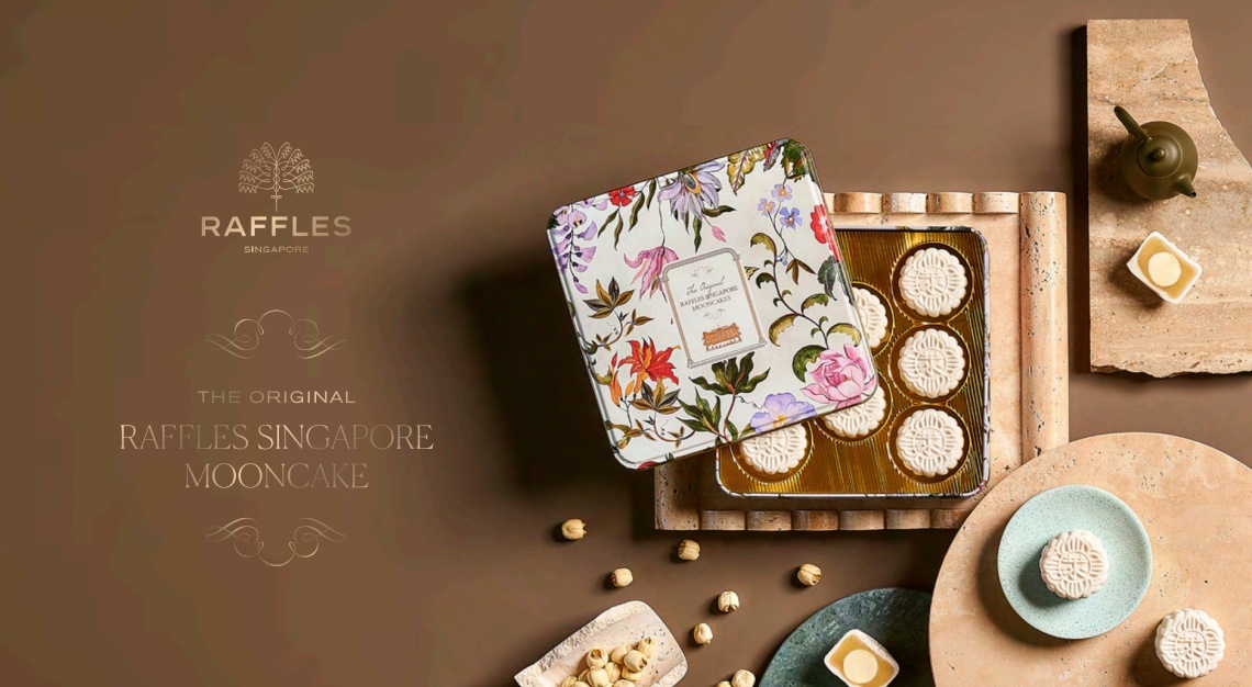 raffles hotel mooncakes