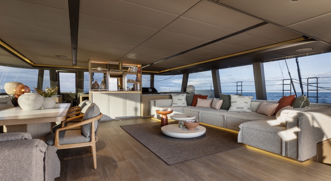 the interior of the sunreef 80 eco otoctone