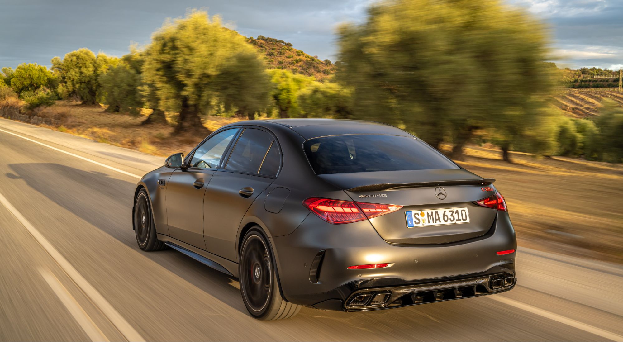 Mercedes-amg c63 s