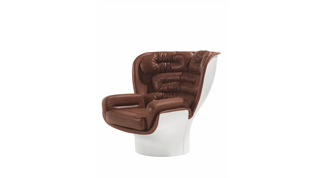 The futuristic lines of the Elda armchair by Joe Colombo
