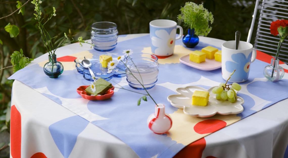 modern dining table